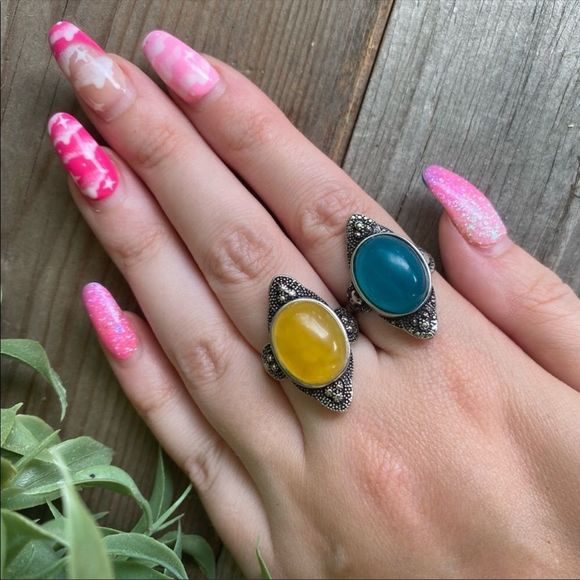 Dyed Agate Adjustable Silver Tone Rings - Picture 1 of 2